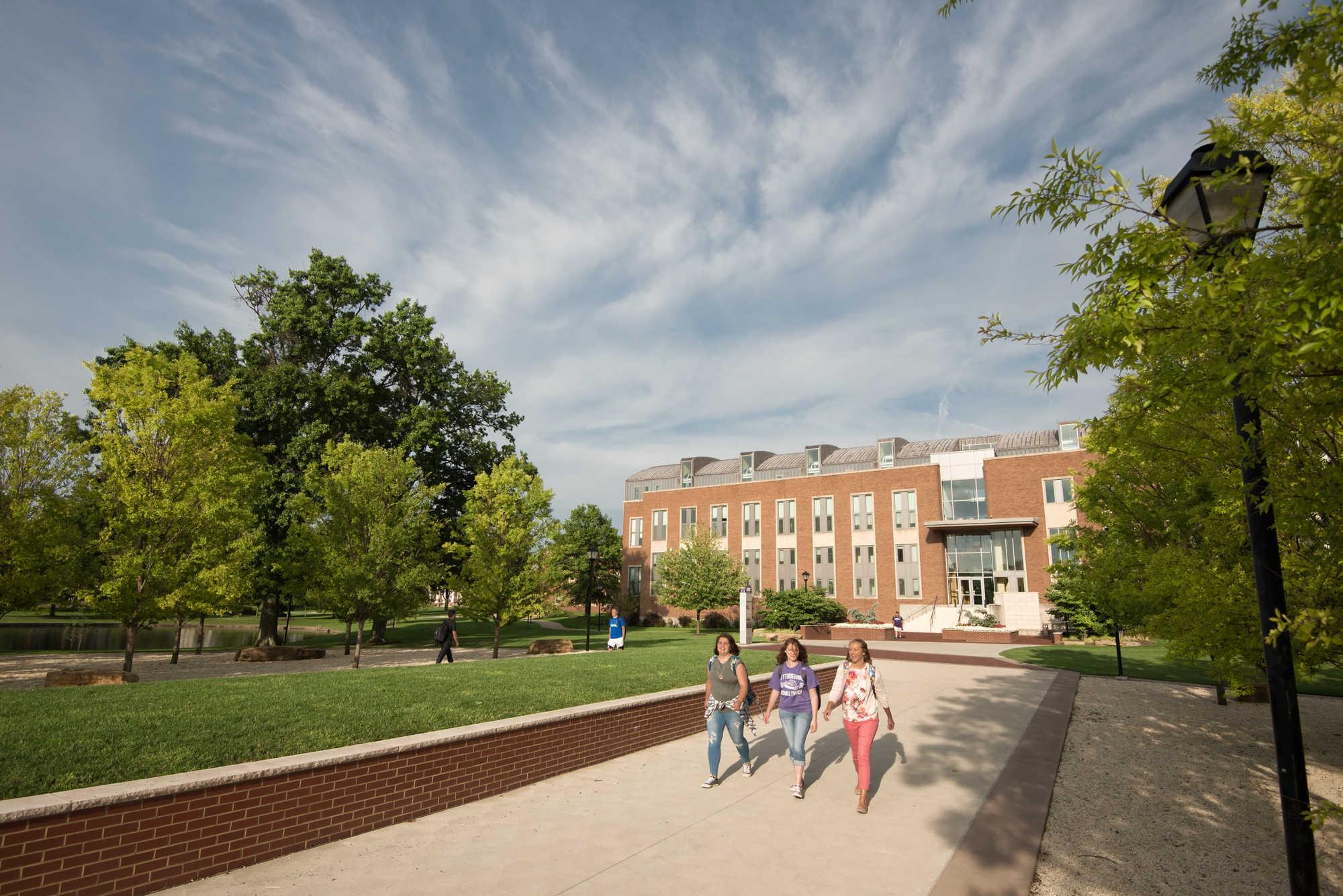 Students walking near Mount Union's library 